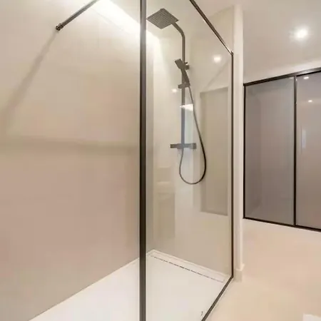 Apartment Luxury Rooftop, Private Jacuzzi With Mountain Views *
